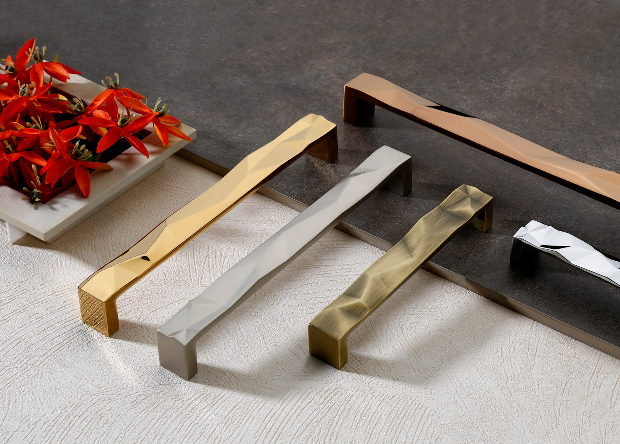 Cabinet Pull Handle Zinc - 536 G