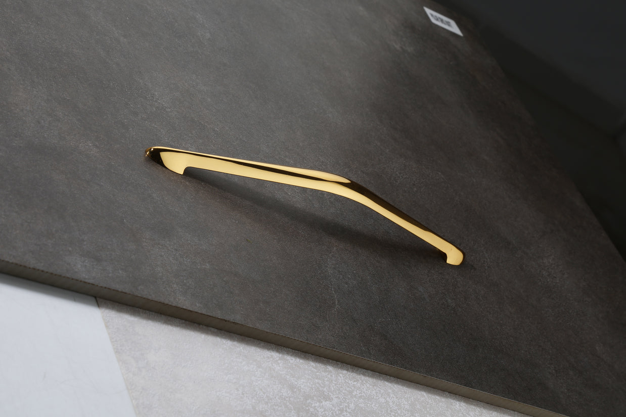 Cabinet Pull Handle Zinc - 538 H