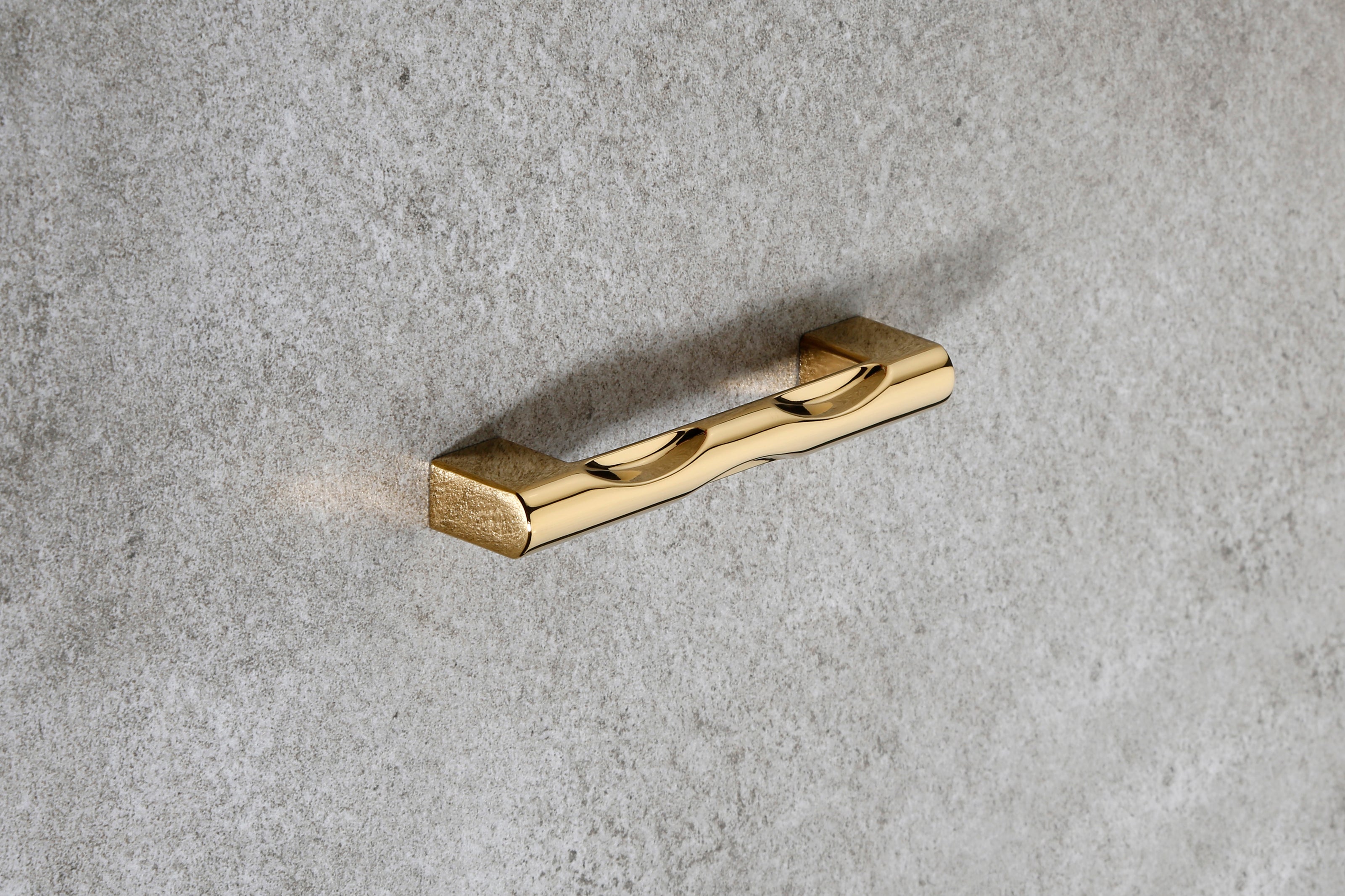 Cabinet Pull Handle Zinc - 539 H