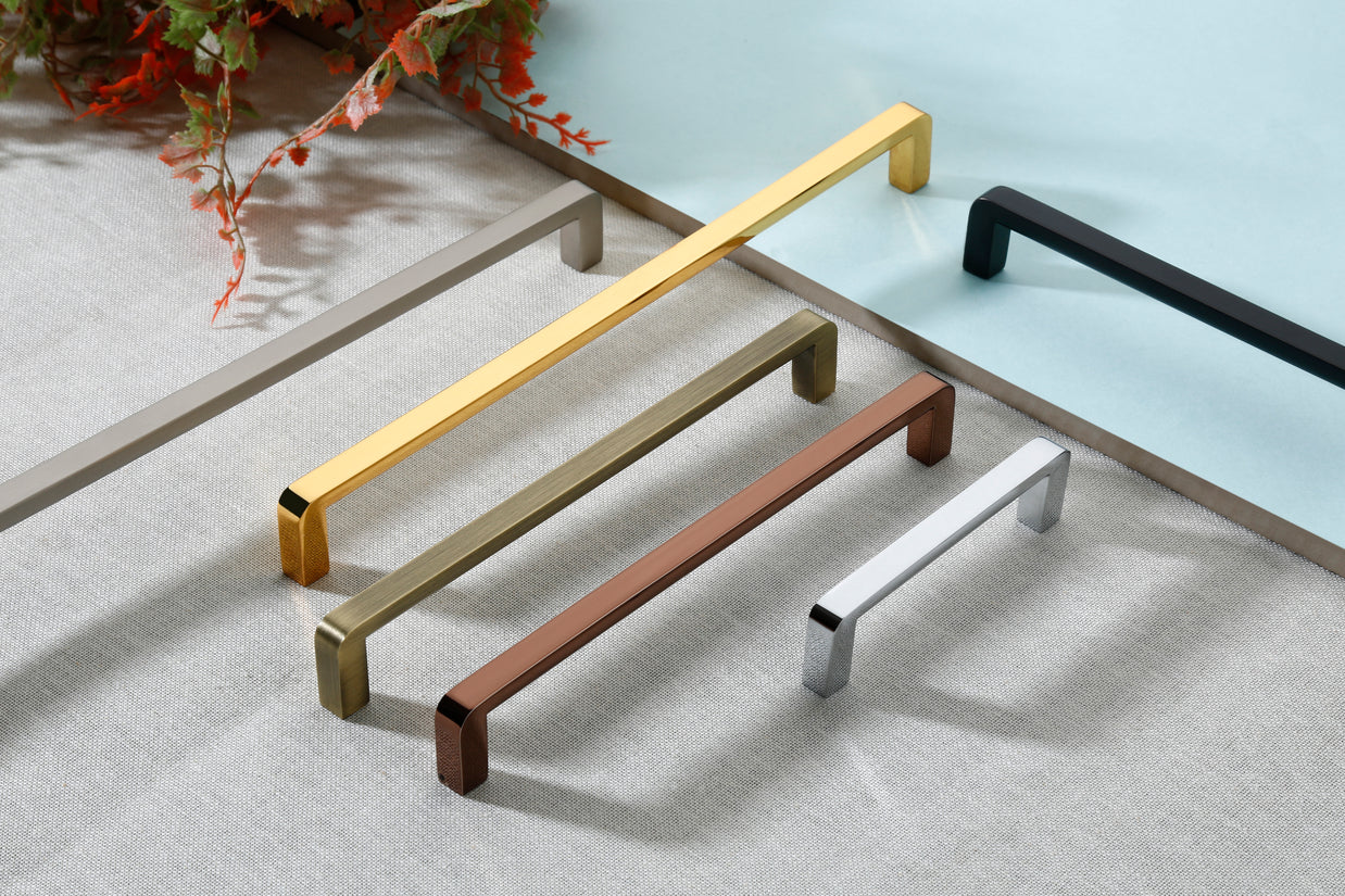 Cabinet Pull Handle Zinc - 553 G