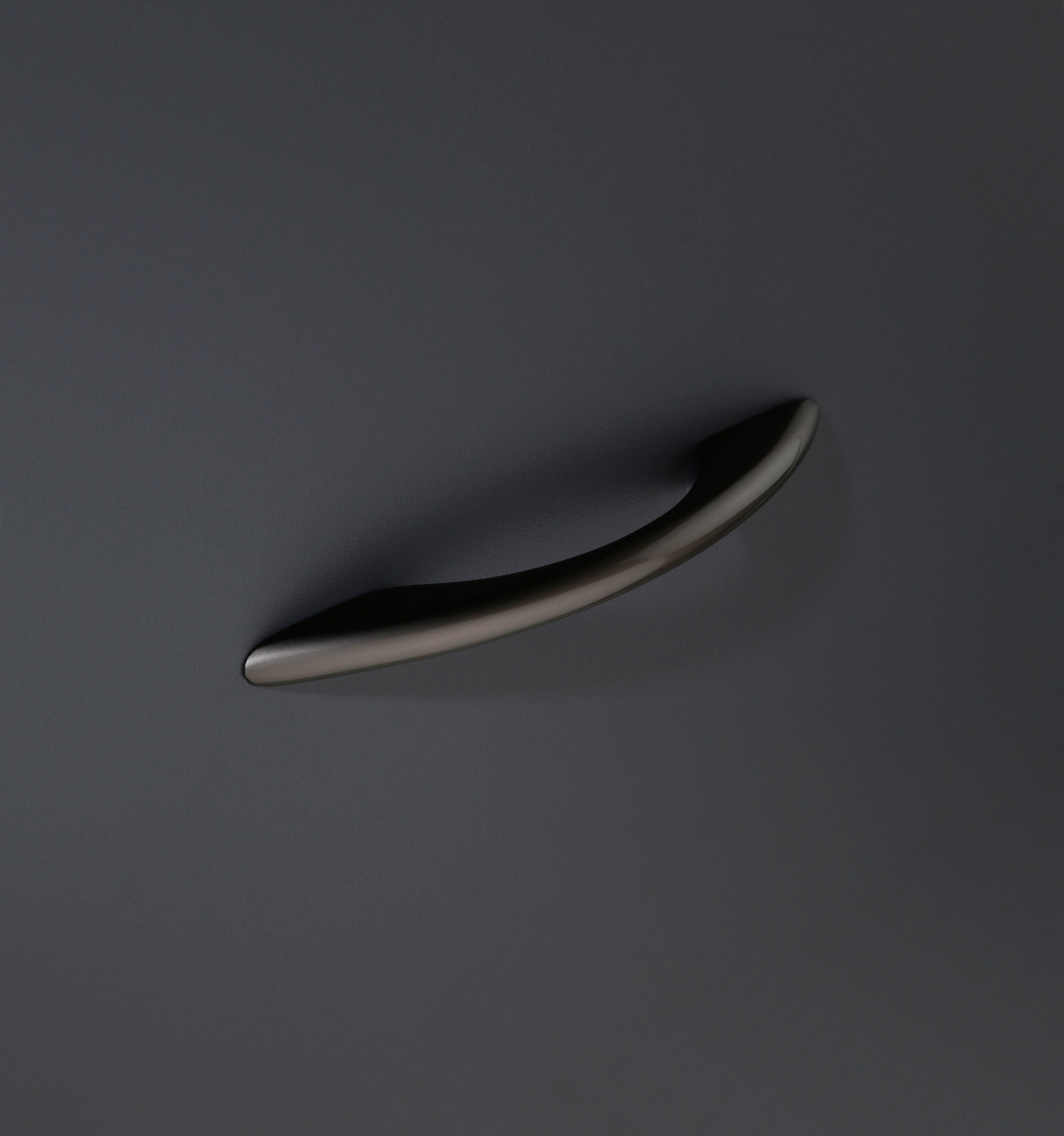 Cabinet Pull Handle Zinc - 556 H